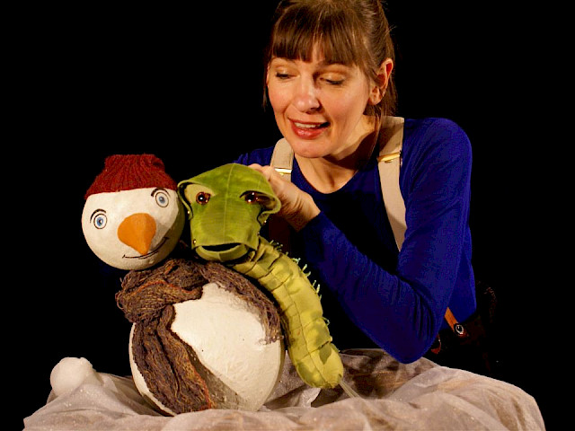 Szenenfoto: Wenn die Raupe Tango tanzt