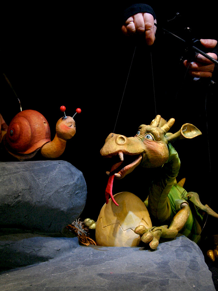 Der kleine Drache und das Küken