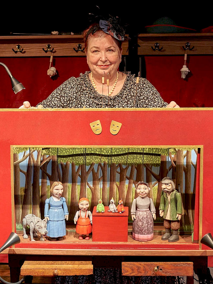 Polly und ihre Papageien