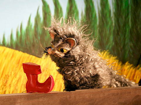 Farbe die auf Stoff gemalt nicht abplatzt