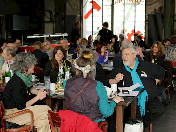 KompleXX Figurentheater erfolgreich gestartet