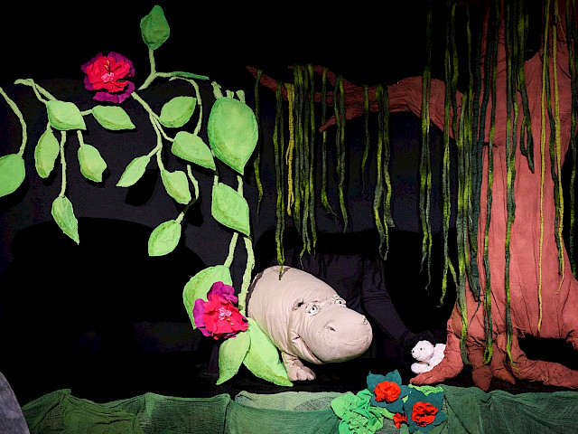 Szenenfoto: Kleiner Eisbär, wohin fährst du?