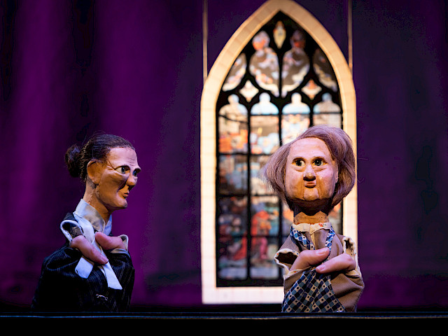 Szenenfoto: Godow & Somorrha