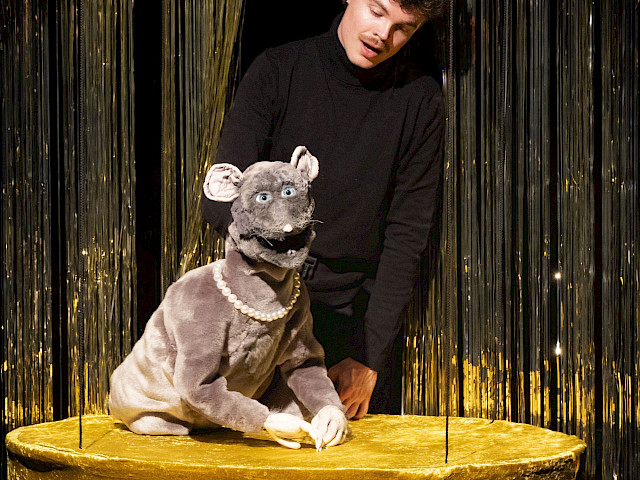 Szenenfoto: Das Märchen von Maus, dem verwunschenen Königskind